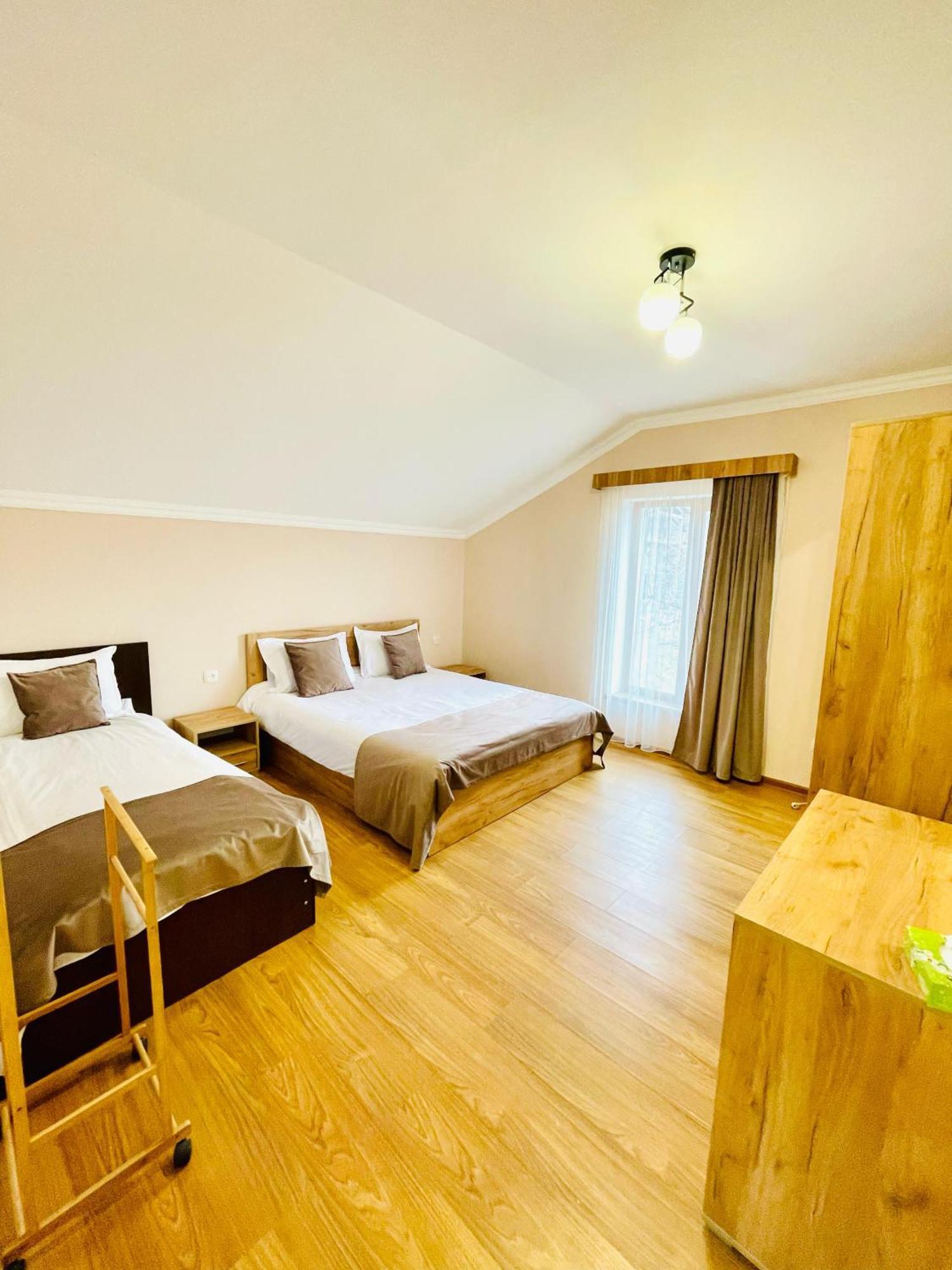 Zartonq Hotel Tat'ev Room photo